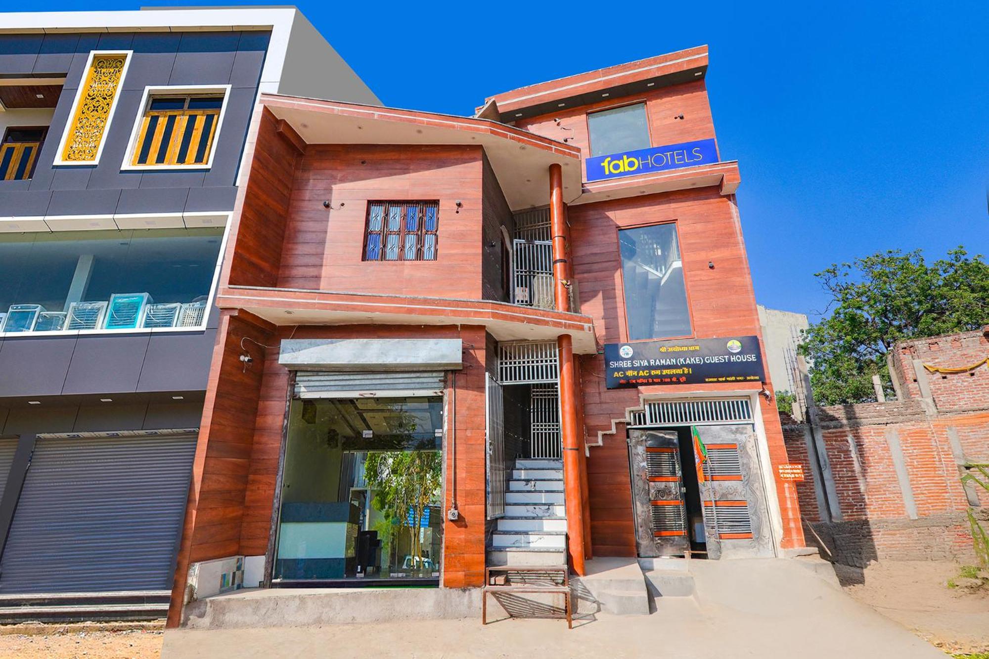 Hotel Fabexpress Shree Siya Raman - 500M From Shri Ram Janam Bhumi Ayodhya Esterno foto