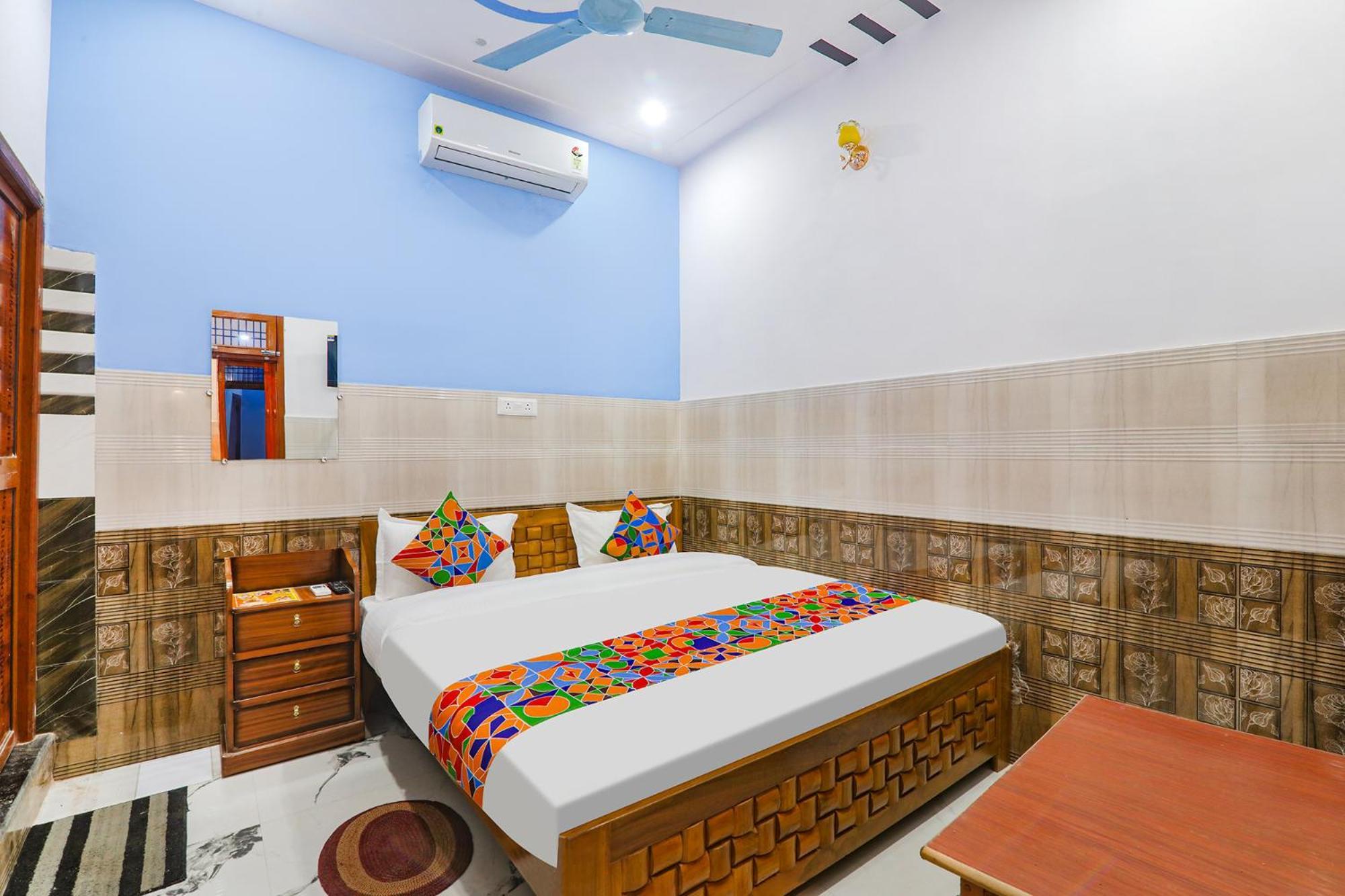 Hotel Fabexpress Shree Siya Raman - 500M From Shri Ram Janam Bhumi Ayodhya Esterno foto