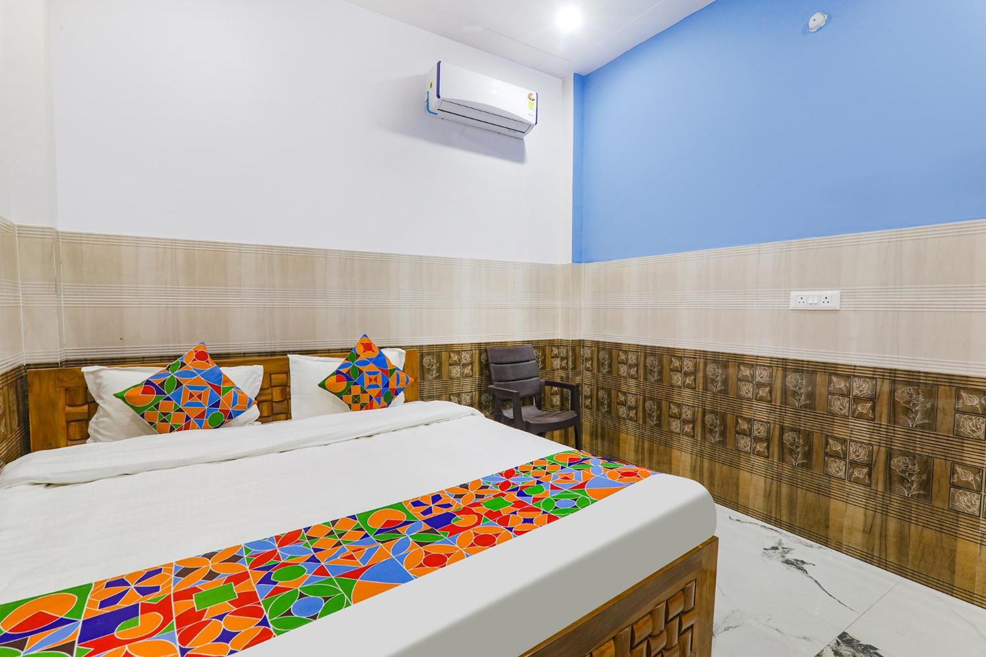 Hotel Fabexpress Shree Siya Raman - 500M From Shri Ram Janam Bhumi Ayodhya Esterno foto